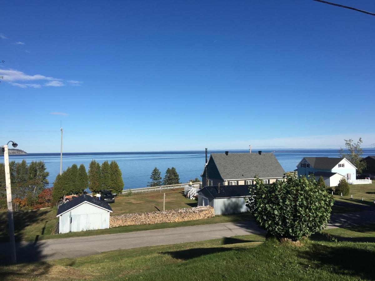 Les Chalets De La Colline Inc Baie-Sainte-Catherine Bagian luar foto